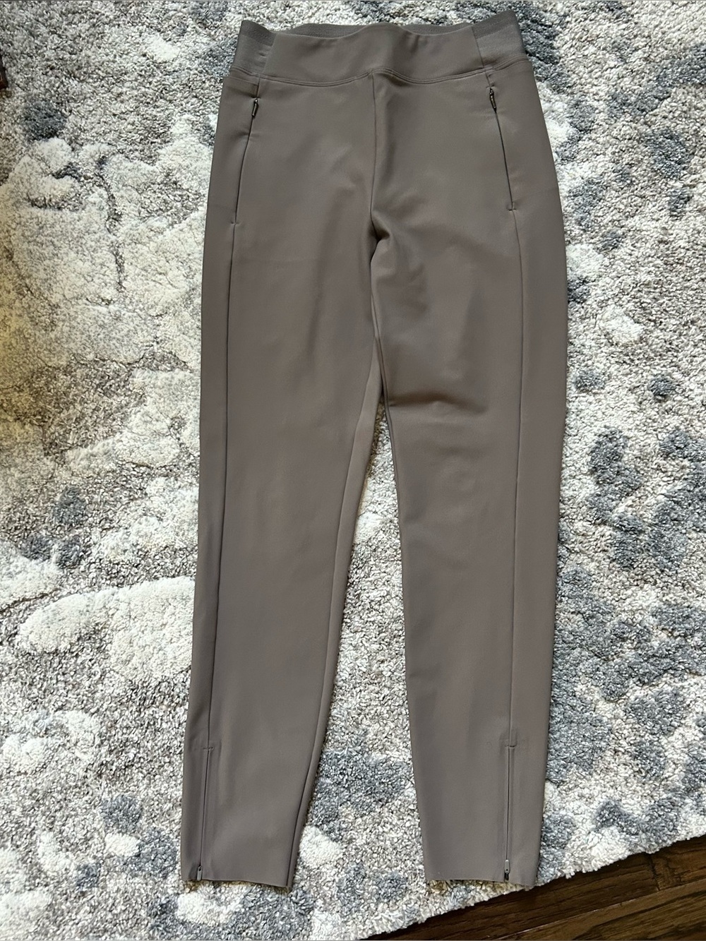 Athleta Stellar Tights in Bluff Grey